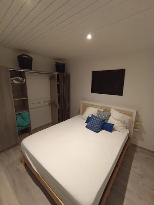 Superbe Appartement Renove A Neuf Centre Bourg Brem Sur Mer Exteriér fotografie